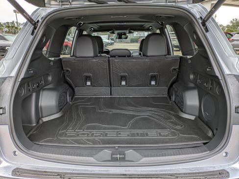 Used 2025 Subaru Forester Limited w/ Popular Package #2 image 13