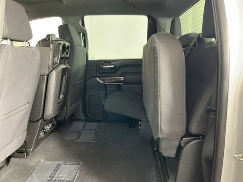 Used 2022 GMC Sierra 3500 SLE image 26