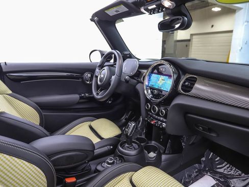 Used 2023 MINI Cooper S w/ MINI Resolute Edition image 23