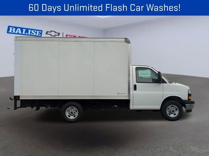 New 2025 GMC Savana 3500 w/ Power Convenience Package