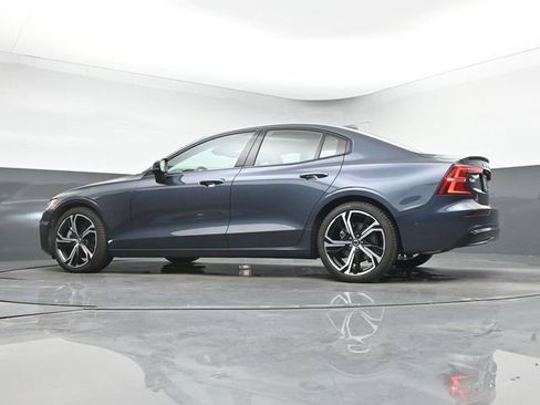 Used 2024 Volvo S60 B5 Plus w/ Climate Package FWD image 14