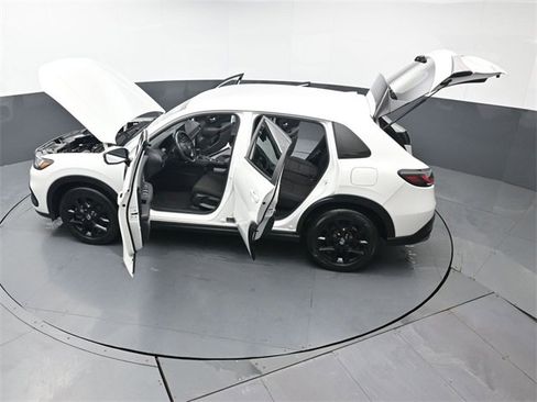 Used 2023 Honda HR-V Sport image 43