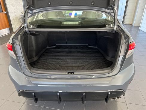 Used 2026 Toyota Corolla SE w/ SE Premium Package AWD/4WD image 9
