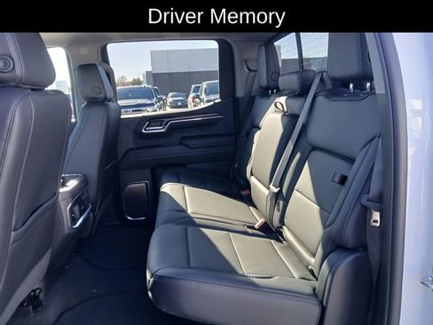 New 2026 GMC Sierra 1500 Denali w/ Denali Reserve Package image 15