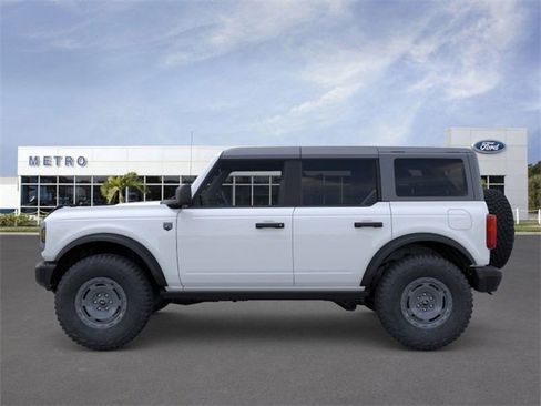 New 2025 Ford Bronco Big Bend w/ Black Diamond Package image 3
