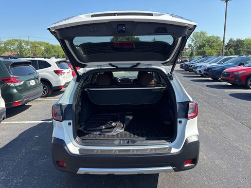 Certified 2025 Subaru Outback Touring XT w/ Popular Package #2 AWD/4WD image 8