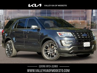 Used 2017 Ford Explorer XLT w/ Equipment Group 202A
