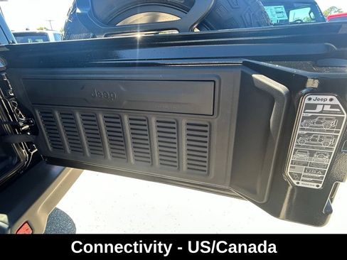 New 2025 Jeep Wrangler Unlimited Sahara AWD/4WD image 41