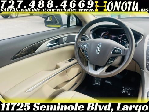 Used 2016 Lincoln MKZ FWD image 21