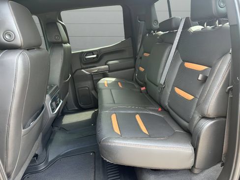 Used 2021 GMC Sierra 1500 AT4 w/ AT4 Value Package AWD/4WD image 14
