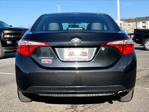 Used 2015 Toyota Corolla L image 4