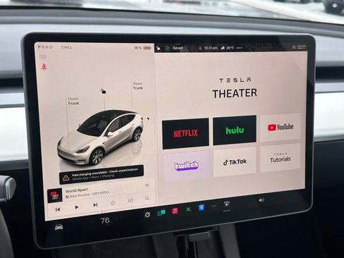 Used 2023 Tesla Model Y Long Range image 35