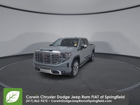 Used 2025 GMC Sierra 1500 Denali w/ Denali Reserve Package AWD/4WD image 6