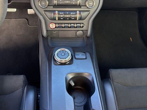 Used 2020 Ford Mustang Shelby GT500 w/ Technology Package image 27