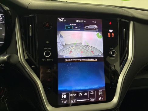 Used 2020 Subaru Outback Premium image 32