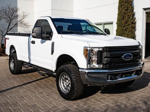 Used 2019 Ford F250 XL w/ XL Value Package AWD/4WD image 12