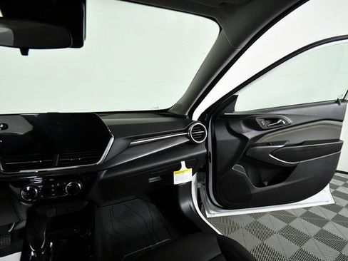 New 2026 Chevrolet Trax ACTIV image 20