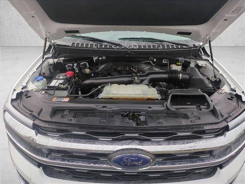 Used 2023 Ford Expedition Limited image 26