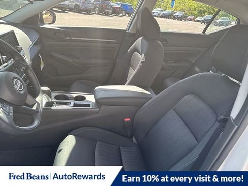 New 2025 Nissan Altima 2.5 S image 10