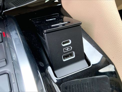 Certified 2025 Acura MDX SH-AWD image 31