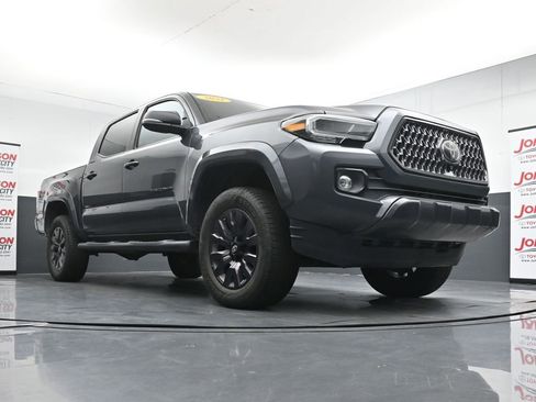 Used 2021 Toyota Tacoma Limited w/ Nightshade Package AWD/4WD image 35