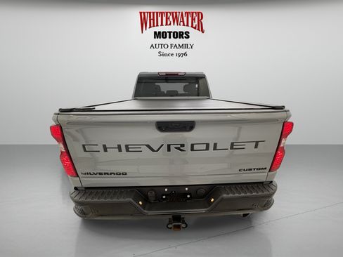 Used 2024 Chevrolet Silverado 2500 Custom w/ Custom Value Package AWD/4WD image 3
