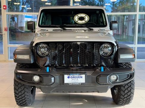 Used 2023 Jeep Wrangler Unlimited w/ Cold Weather Group AWD/4WD image 2