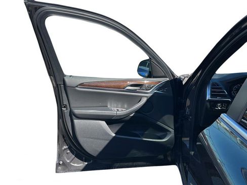 Used 2024 BMW X3 xDrive30i w/ Convenience Package image 14