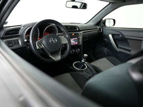 Used 2015 Scion tC image 6
