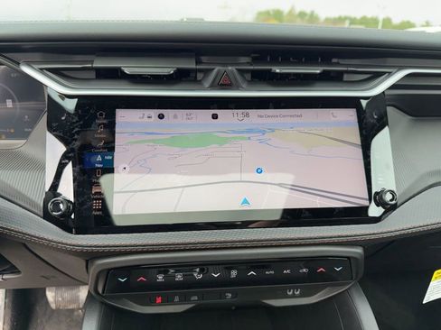 New 2026 Jeep Cherokee Overland image 13