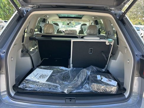New 2026 Volkswagen Atlas SE FWD image 53