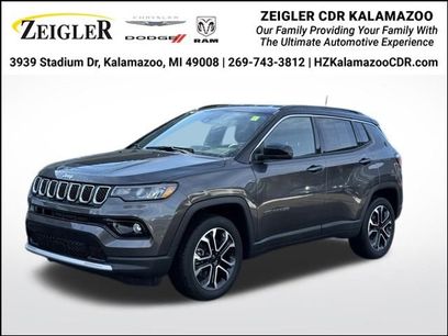 Used 2023 Jeep Compass Limited w/ Mopar Graphics Package