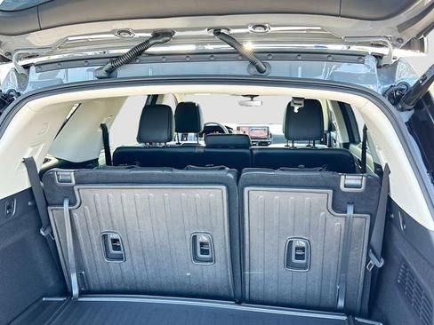 New 2026 Nissan Pathfinder Platinum FWD image 23