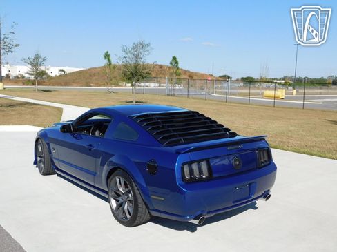 Used 2006 Ford Mustang GT image 25