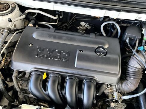 Used 2003 Toyota Matrix XR w/ Sport Pkg FWD image 31