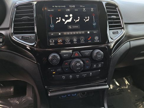 Used 2021 Jeep Grand Cherokee Limited X RWD image 26