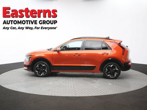 Used 2023 Kia Niro Wind w/ Wind Preserve Package FWD image 60