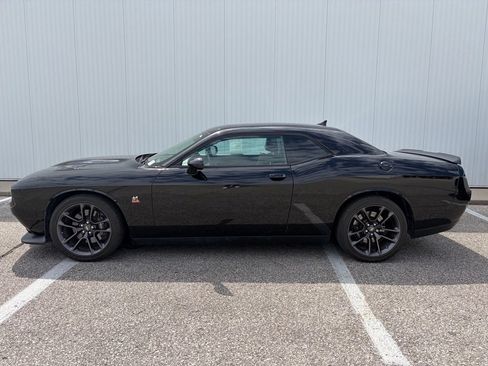Used 2021 Dodge Challenger R/T Scat Pack w/ Plus Package RWD image 3