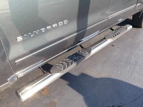 Used 2018 Chevrolet Silverado 1500 LT w/ All Star Edition AWD/4WD image 10