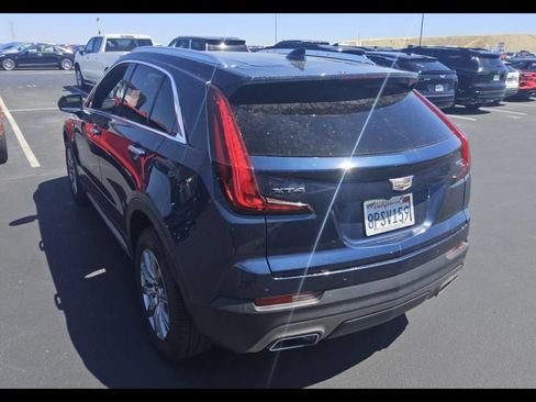 Used 2020 Cadillac XT4 Premium Luxury w/ Driver Awareness Package FWD image 4
