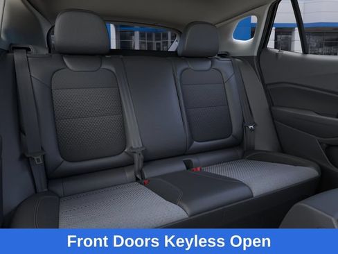 New 2026 Chevrolet Trax LT w/ Driver Confidence Package FWD image 18