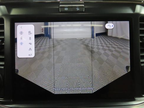 Used 2026 Ford F450 King Ranch w/ FX4 Off-Road Package image 16