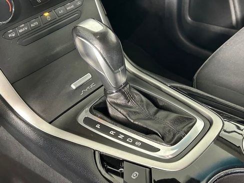 Used 2016 Ford Edge SEL AWD/4WD image 23