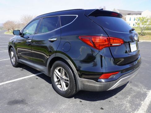 Used 2017 Hyundai Santa Fe Sport image 11