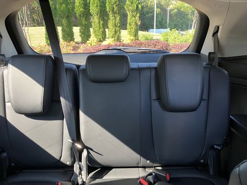 Certified 2025 Honda Odyssey EX-L image 32