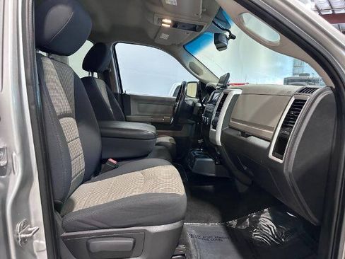 Used 2012 RAM 2500 SLT w/ Technology Group AWD/4WD image 17