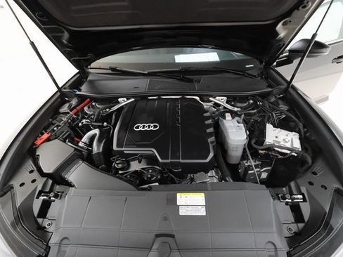 Used 2023 Audi A6 2.0T Premium image 5