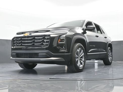 Used 2025 Chevrolet Equinox LT w/ Safety and Technology Package FWD image 63