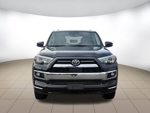 Used 2021 Toyota 4Runner Limited image 2