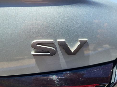 Used 2024 Nissan Altima 2.5 SV FWD image 31